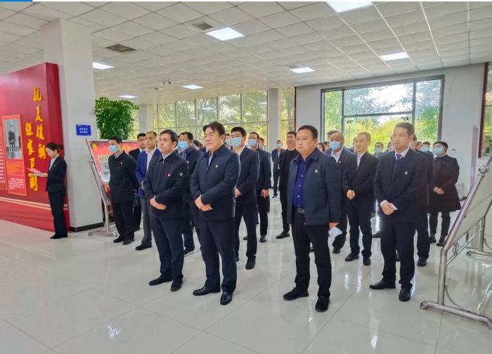 �г�Ͷ���F(tu��n)�M���h�T�ɲ��W(xu��)��(x��)���������M(j��n)���E (2).jpg